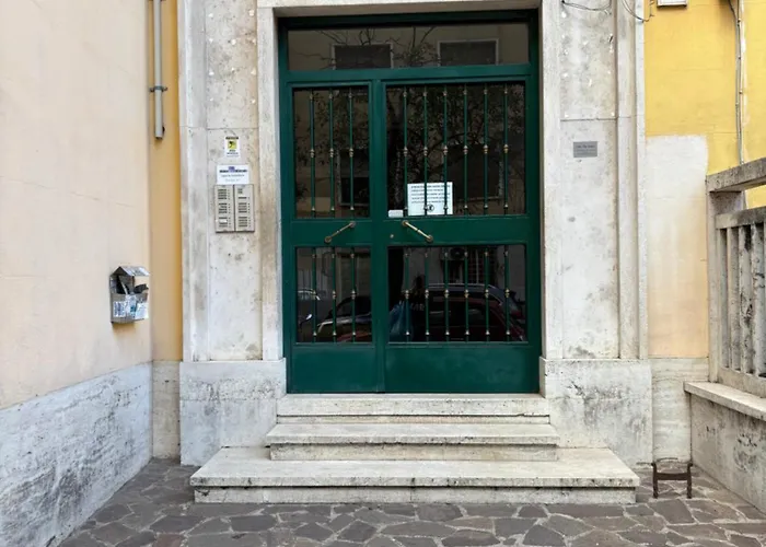 Lola Flat Apartment Rom